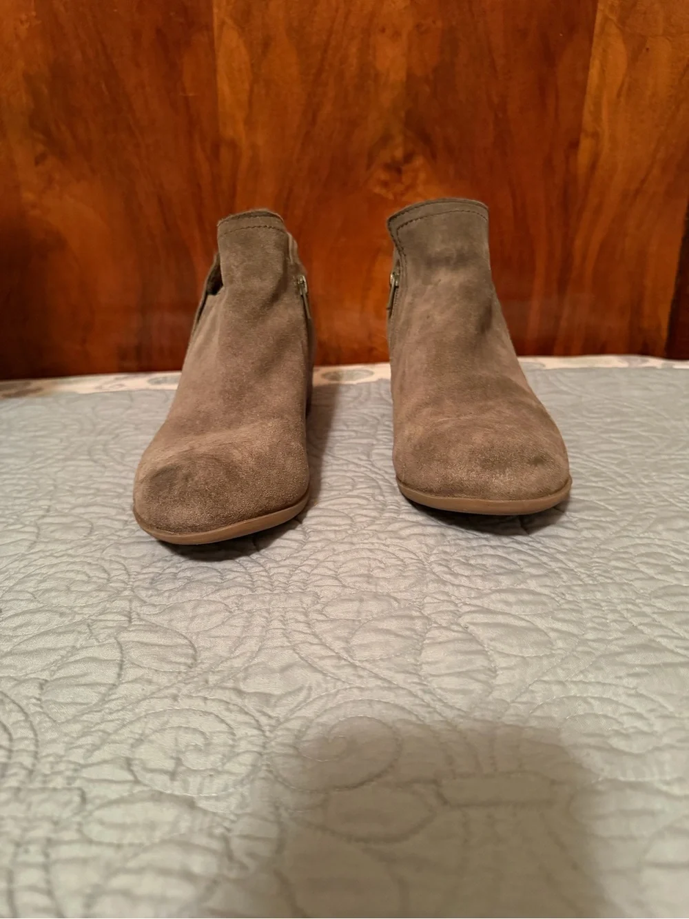 Diba Women’s Size 10 Taupe Suede-Look Ankle Booties